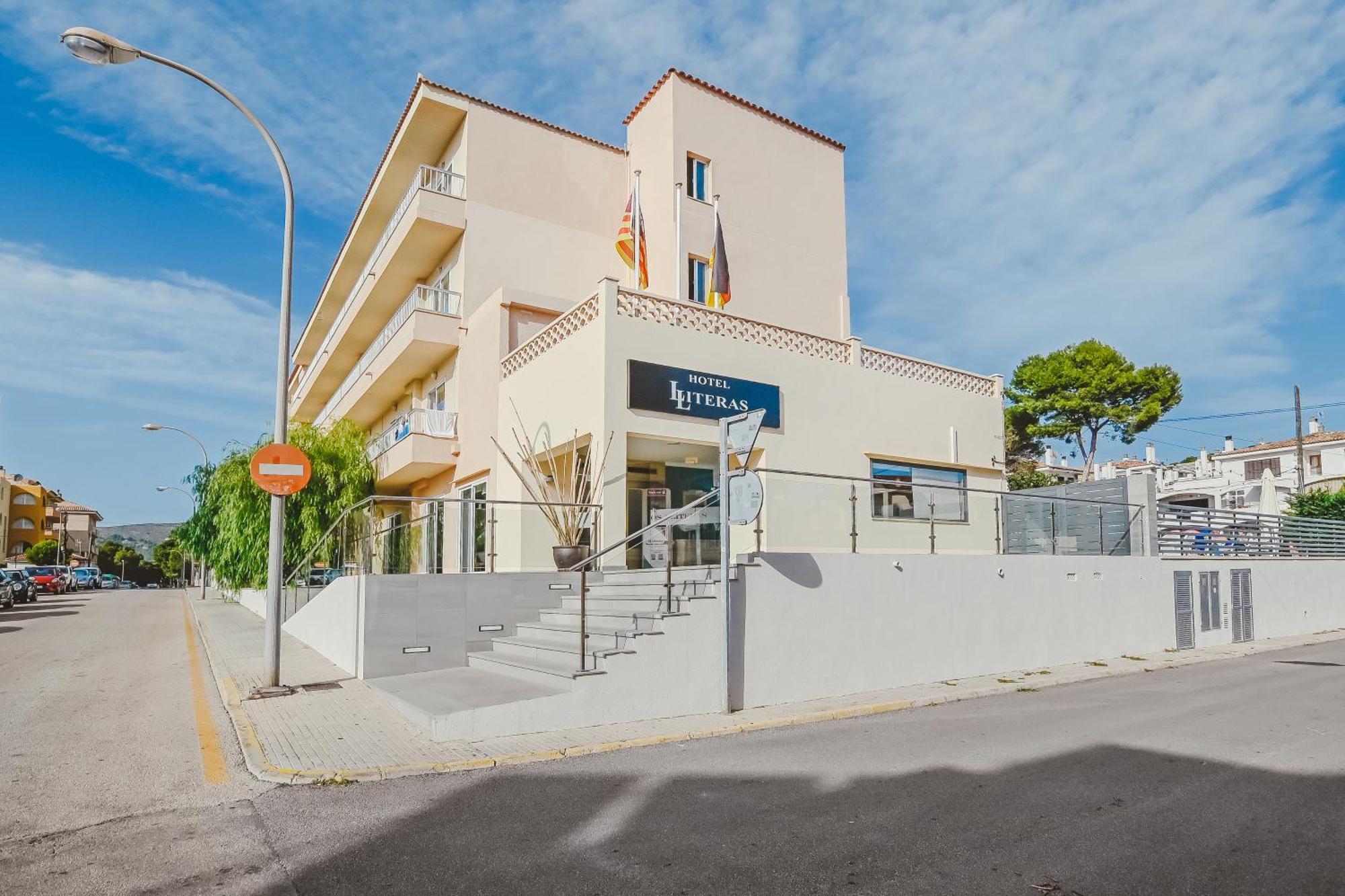 Hotel Lliteras Cala Ratjada  Esterno foto