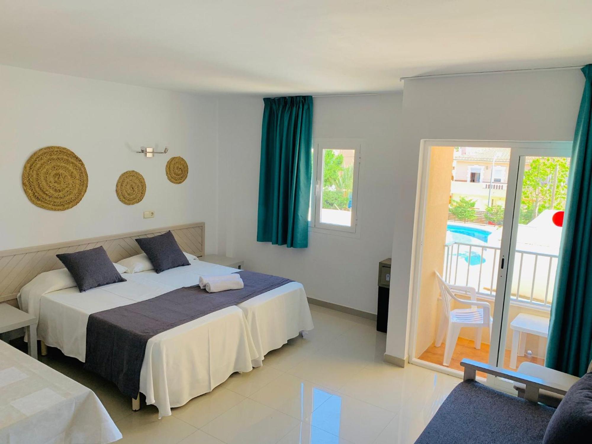 Hotel Lliteras Cala Ratjada  Esterno foto